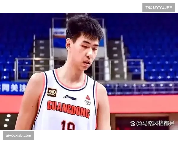 广东宏远替补深度存隐忧 主力球员出场时间居高不下